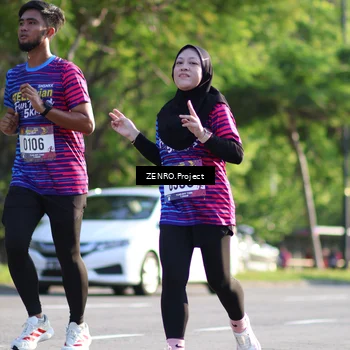 Runner Photo 8017347