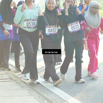 Runner Photo 8017354