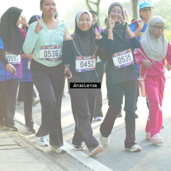 Runner Photo 8017355