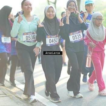 Runner Photo 8017362