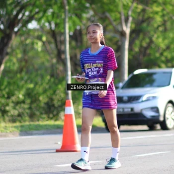 Runner Photo 8017367