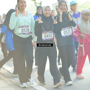 Runner Photo 8017368