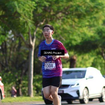Runner Photo 8017381