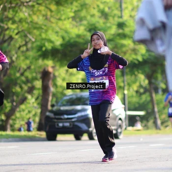 Runner Photo 8017449
