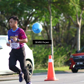 Runner Photo 8017450