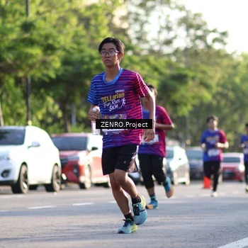 Runner Photo 8017455