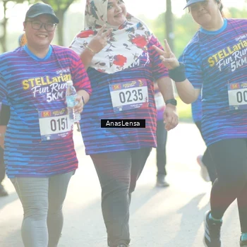 Runner Photo 8017459