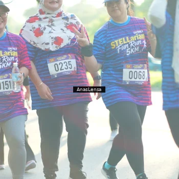 Runner Photo 8017461
