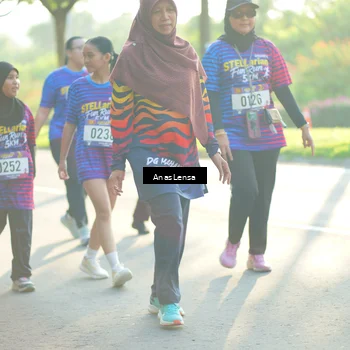 Runner Photo 8017490