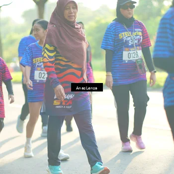 Runner Photo 8017493