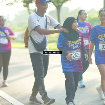 Runner Photo 8017497