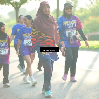 Runner Photo 8017499
