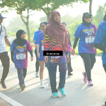 Runner Photo 8017507