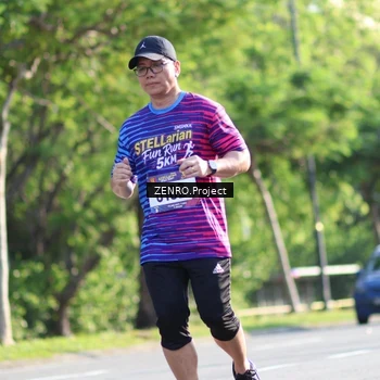 Runner Photo 8017512