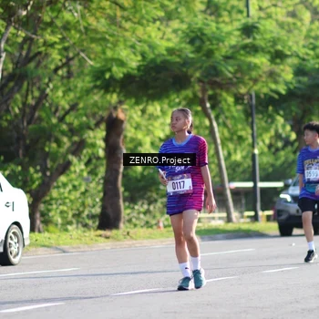 Runner Photo 8017520