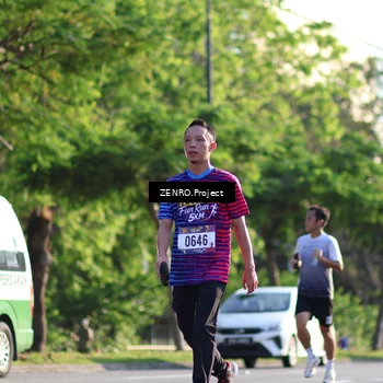 Runner Photo 8017537