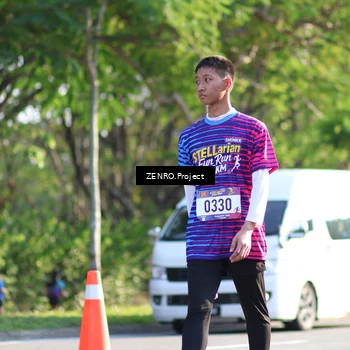 Runner Photo 8017539
