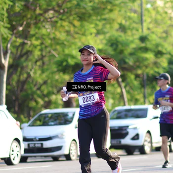 Runner Photo 8017540