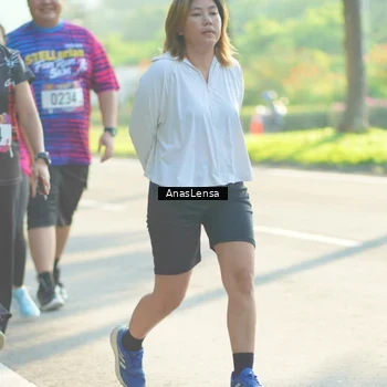 Runner Photo 8017560