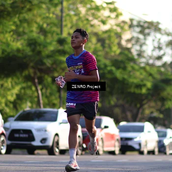 Runner Photo 8017579