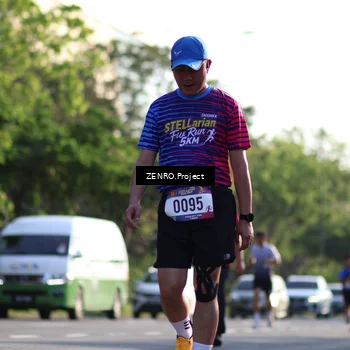 Runner Photo 8017582