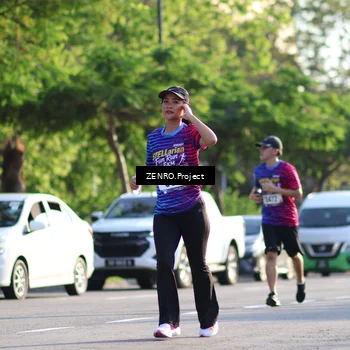 Runner Photo 8017584