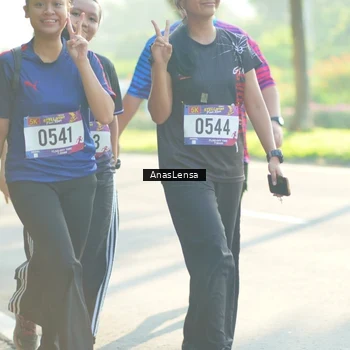 Runner Photo 8017600
