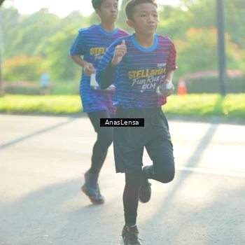 Runner Photo 8017644