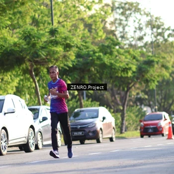 Runner Photo 8017648