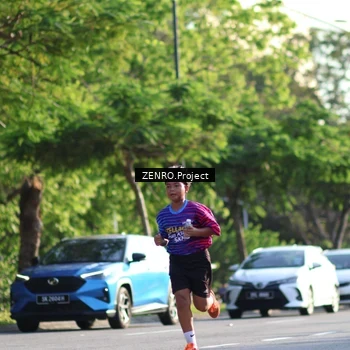 Runner Photo 8017649