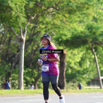 Runner Photo 8017696