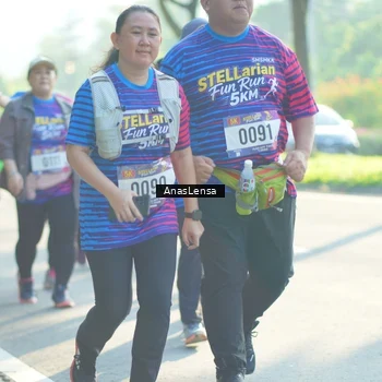Runner Photo 8017701