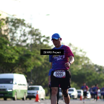 Runner Photo 8017721