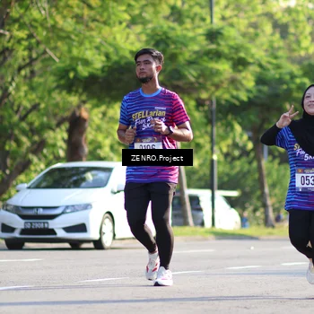Runner Photo 8017726