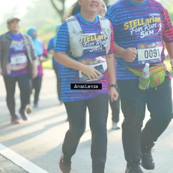 Runner Photo 8017734