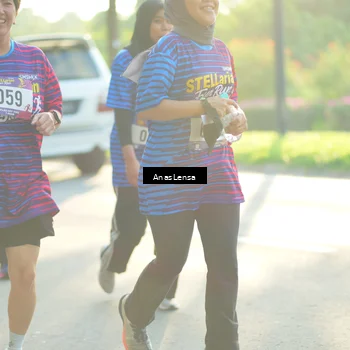 Runner Photo 8017735