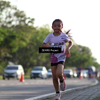 Runner Photo 8017746