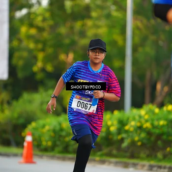 Runner Photo 8017747