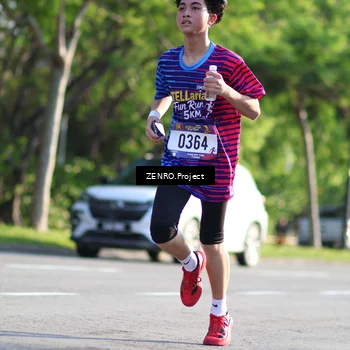 Runner Photo 8017761