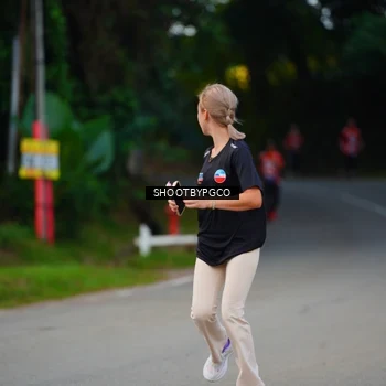 Runner Photo 8017766