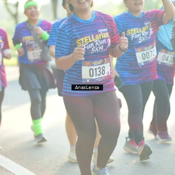 Runner Photo 8017777