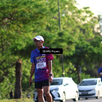 Runner Photo 8017790