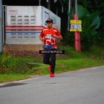 Runner Photo 8017793