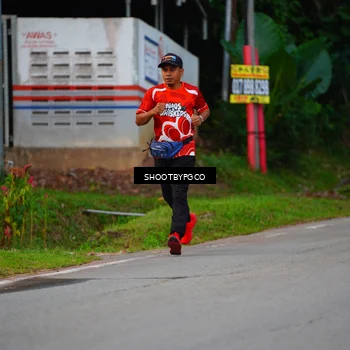 Runner Photo 8017794