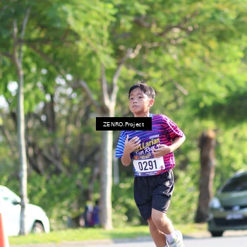 Runner Photo 8017796