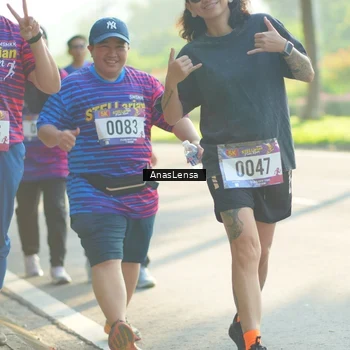 Runner Photo 8017805