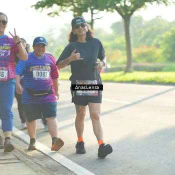 Runner Photo 8017810