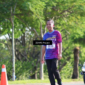 Runner Photo 8017814