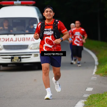Runner Photo 8017815