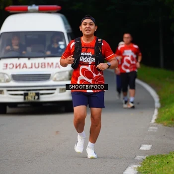 Runner Photo 8017816